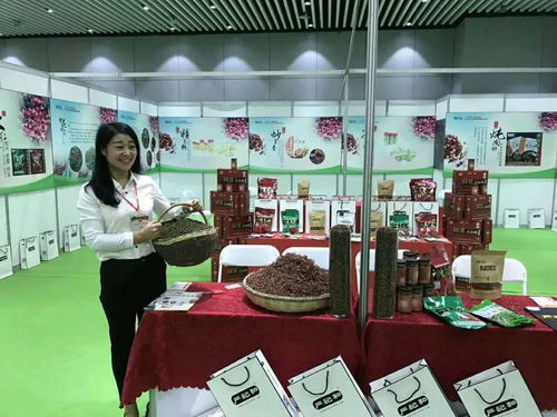 父老乡亲心中的 花椒仙子 记韩城市严记和调味食品公司经理薛娜