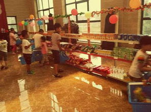 看萌娃如何玩转超市购物，小鬼当家乐翻铜陵家长